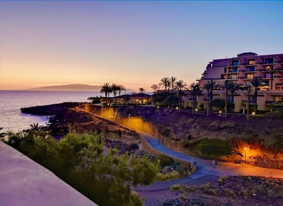 Sol Apartment With Amazing Seaview Costa Adeje  Zewnętrze zdjęcie